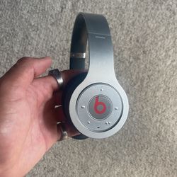 Beats Wireless Headphones