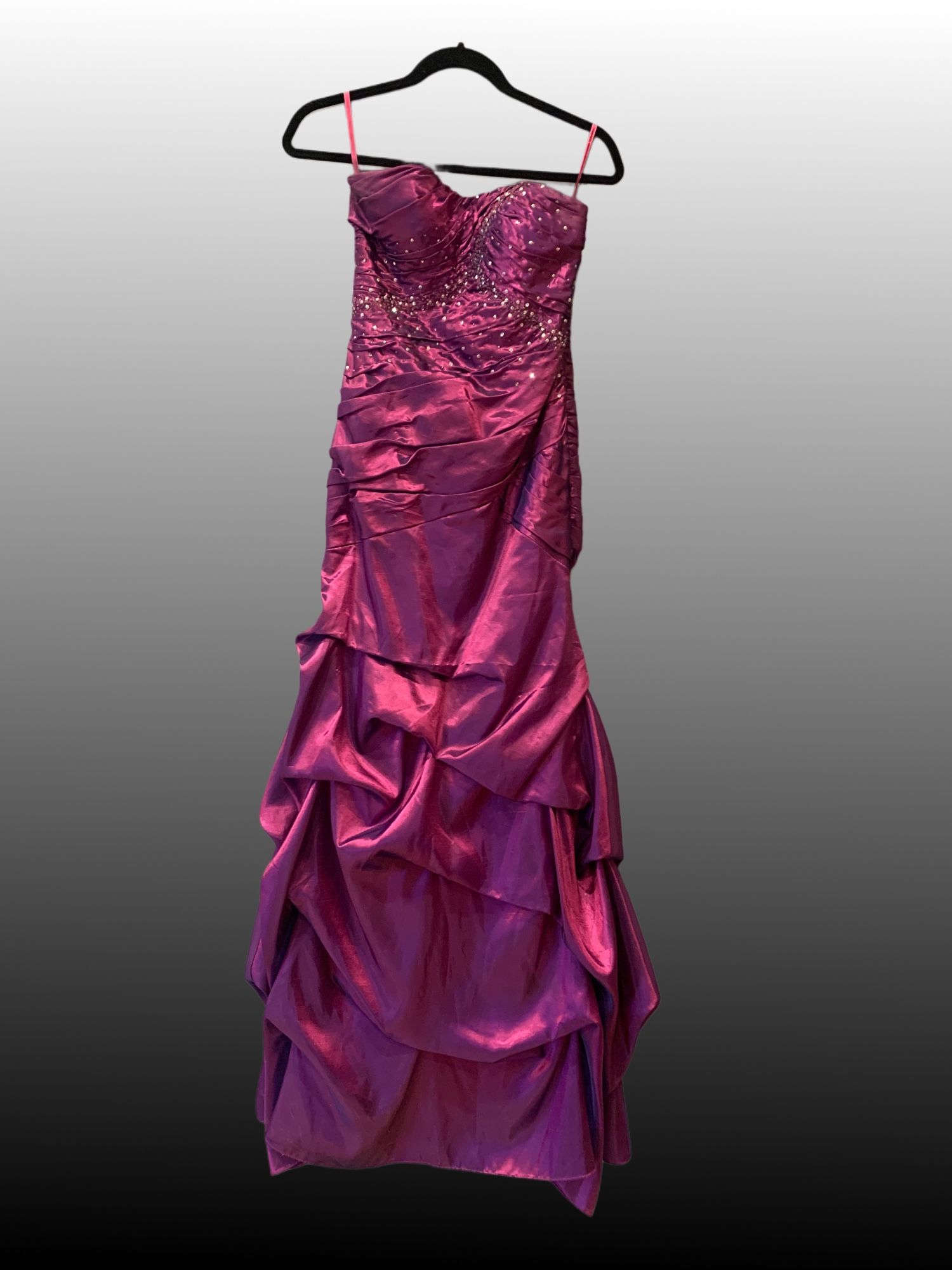 Jump Apparel Prom Dress Size 1/2 Purple/Plum Sequin Beaded Ruched Gown
