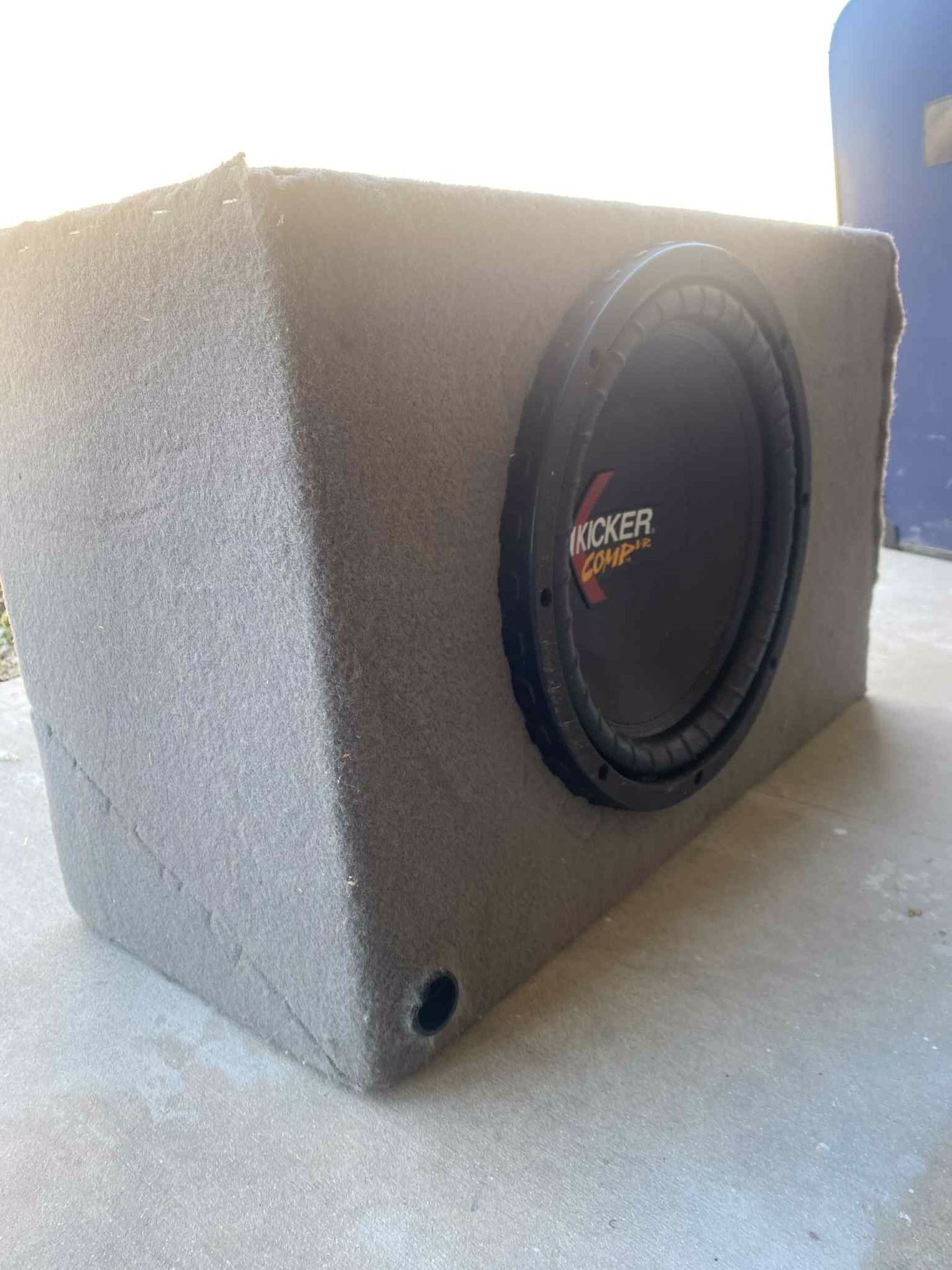 Kicker Speaker 