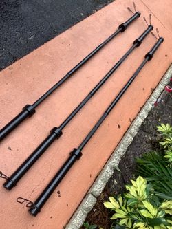 Olympic 2inch barbel ( 30.lbs) NEW