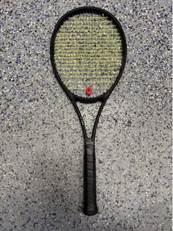 Wilson Pro Staff 97 v11.5 4 1/2 Racket #5008-1