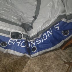 Excursion 5 Person Inflatable Boat