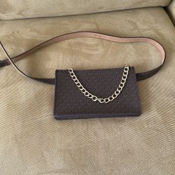 MICHAEL KORS belt bag 