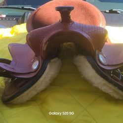 307 #12 Double T  round Skirtted Pony  Saddle 