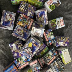 Football,Baseball,Basketball Cards