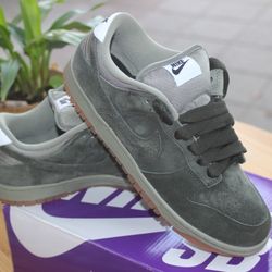 Nike SB Dunk Low Pro Sequoia 
