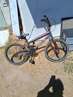 Boys 20 BMX bike
