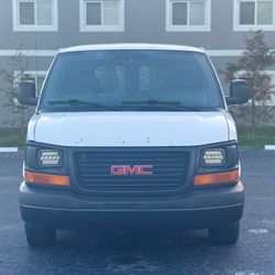 2005 GMC Savana