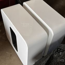Sonos Subs (gen 2). 