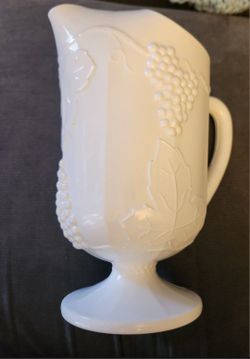 Pitcher, Indiana Glass Milk Glass 
