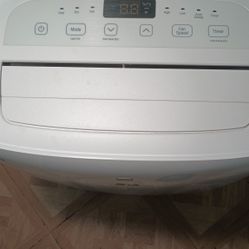 Portable AC Unit  LG  6000 BTU Voltage 115