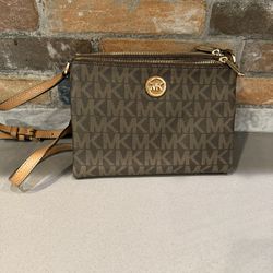 Designer Authentic MK crossbody Purse
