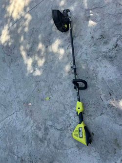 Ryobi 40V Cordless String Trimmer w/ battery & charger