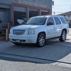 2009 GMC Yukon Denali 