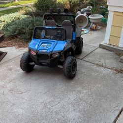 Kids Side By Side 