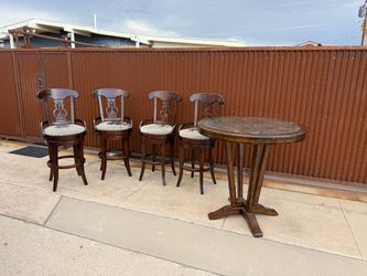 Pub Style Table and Chairs Project / Parts