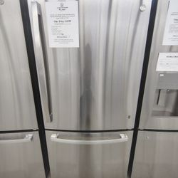 Weekend Special! GE 24.8 Cu. Ft. Bottom Freezer Refrigerator In FingerPrint Resistant Stainless Steel, Standard Depth ENERGYSTAR