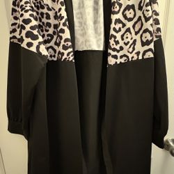 4X Women’s Plus Size Black Cardigan With Cheetah De