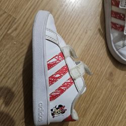 Adidas Minnie Mouse 7c Shoes