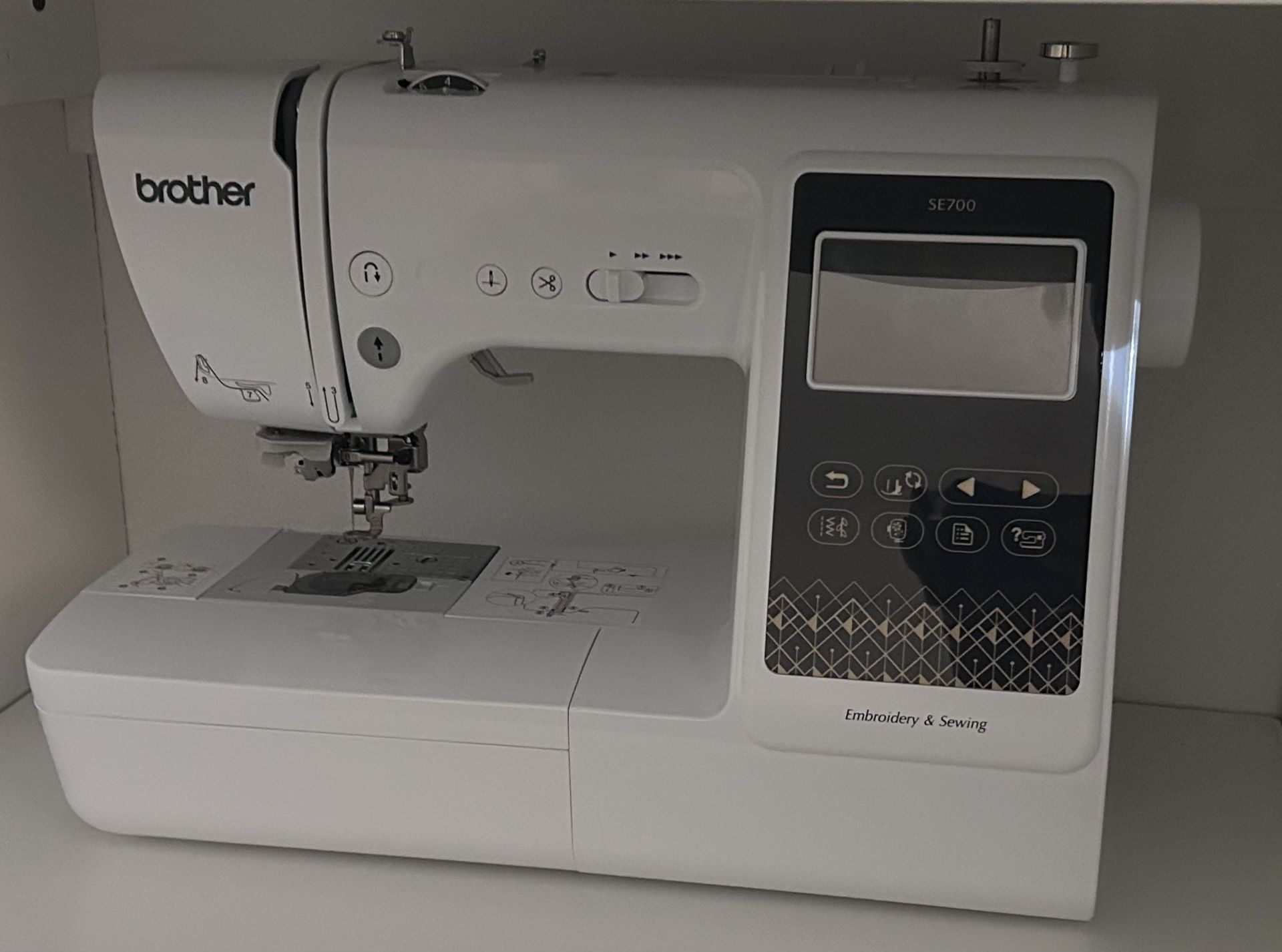 Brother SE700
