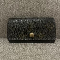 Louis Vuitton Monogram 4 Key Holder