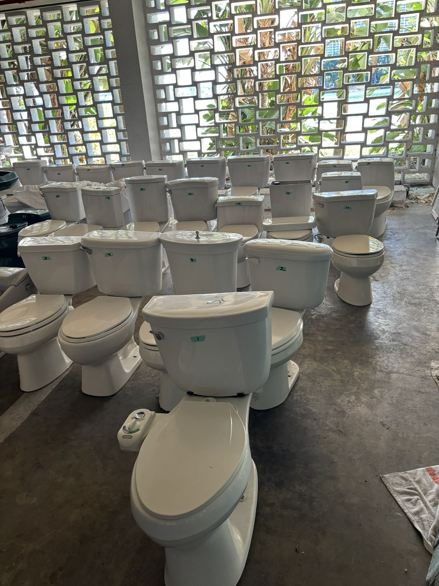 Toilets for Sale in Miami, FL OfferUp