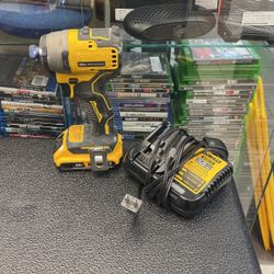 Dewalt 20v Brisheless Cordless Atomic Compact Impact Driver Drill With Battery And Charger