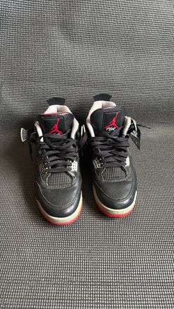 Air Jordan 4 Retro size 10.5