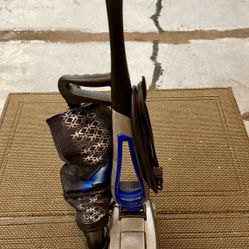 Kirby Avalir 2 Vacuum 