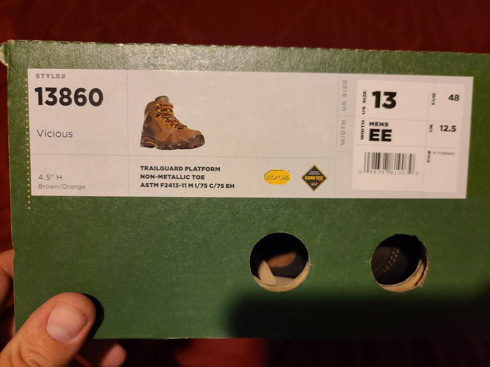 Danner non-metalic toe work boots 13 wide