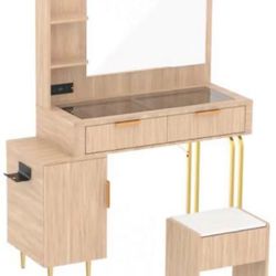 Vanity Mirror Vanity Stool Everything In The Picture Included Vanity Makeup Set Makeup Vanity Brand New On The Box