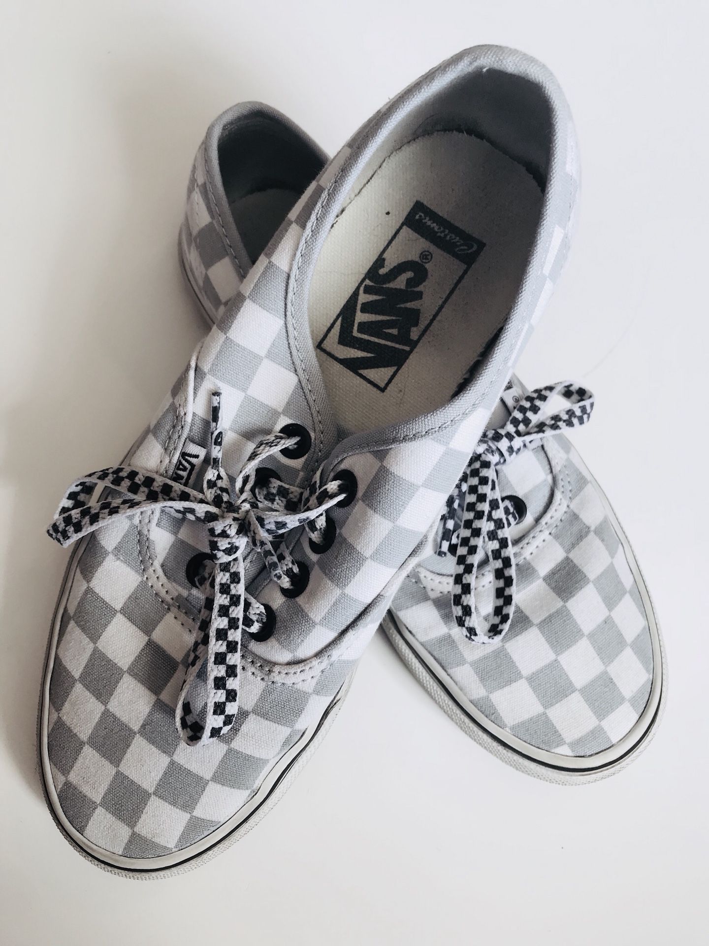 Grey and white checkered boys vans shoes size 5