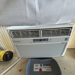 Frigidaire Ac
