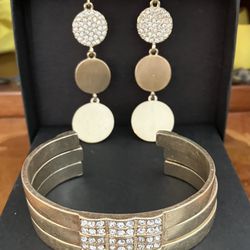 Gold Costume Jewelry Set with Faux Diamond