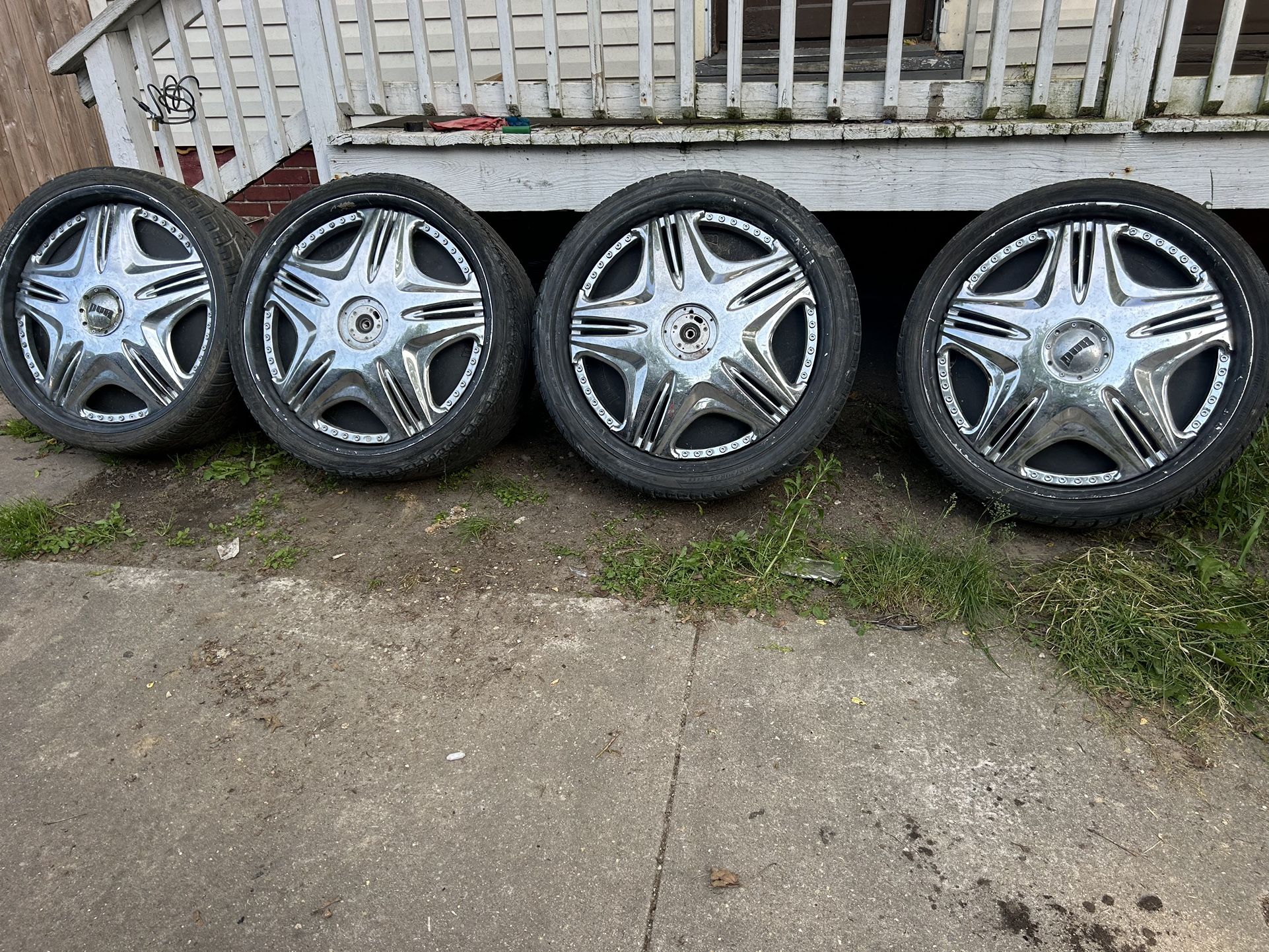 26’dub Floaters 6 Lug