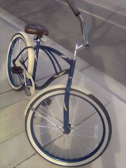 Vintage Beach Cruiser Bicycle