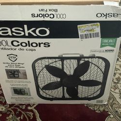 Lasko Black Fan