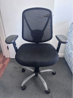 Desk chair for sale