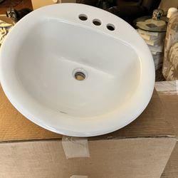 BRAND NEW PROFLO WHITE DROP IN CABINET SINK. OLENTANGY RIVER RD AND BETHEL RD PICKUP.