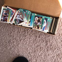 Over 500 baseball cards from the early 1990s. In mint condition