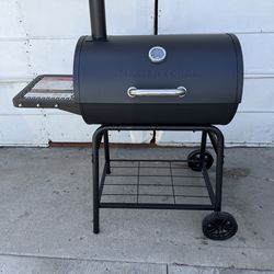 Master Forge  29.05-in W Black Barrel Charcoal Grill