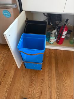 Trash cans under counter