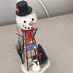 Department 56 Snowman Water Tower