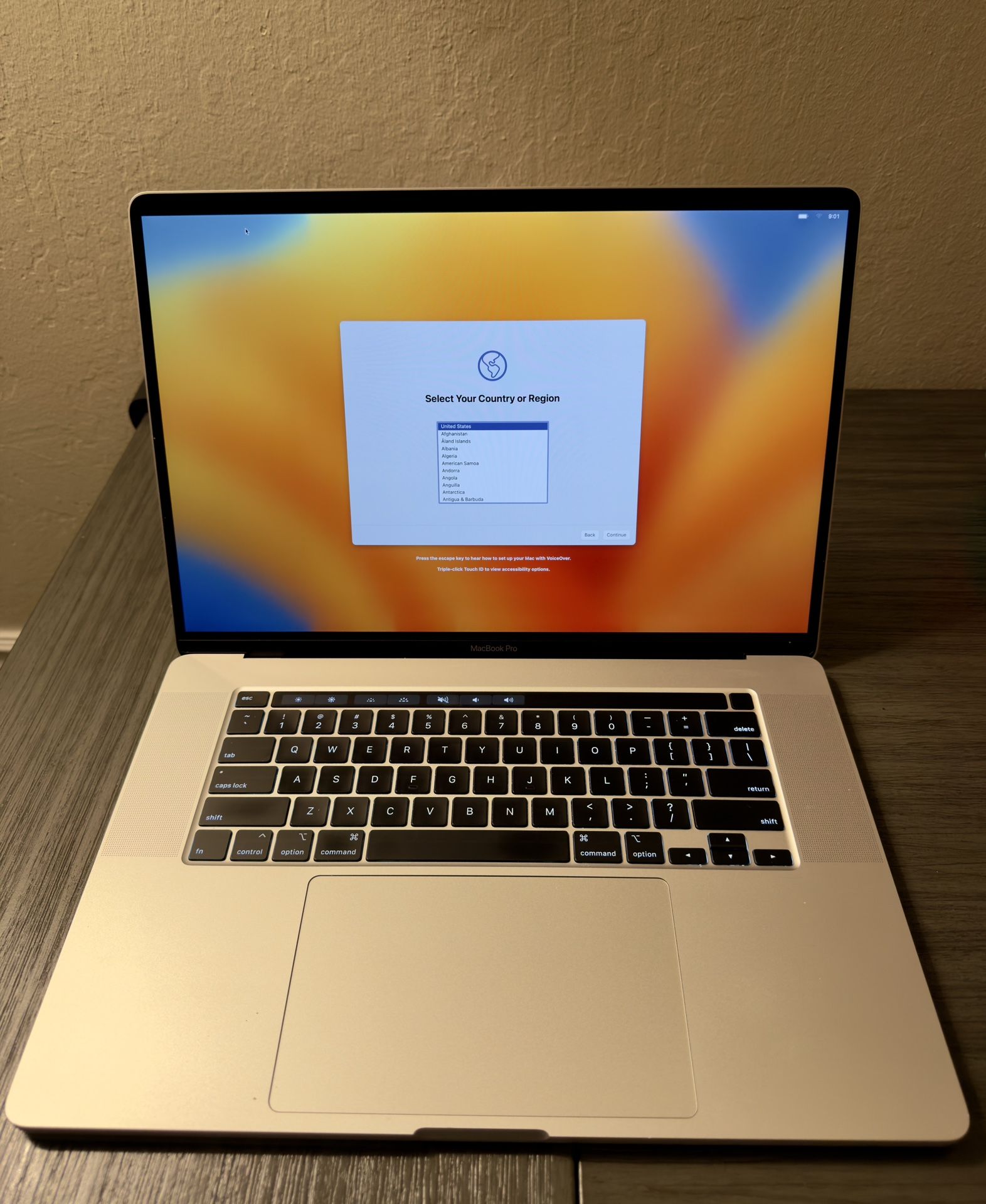 Apple MacBook Pro 2019 with 9th Gen Intel Core i7 (16 inch, 32GB RAM, 512GB SSD)