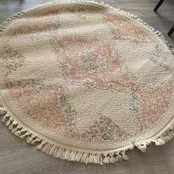 Round Rug