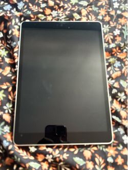 iPad 9th gen (for parts)