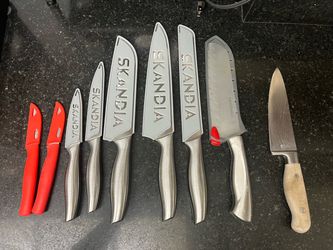 Kitchen knives