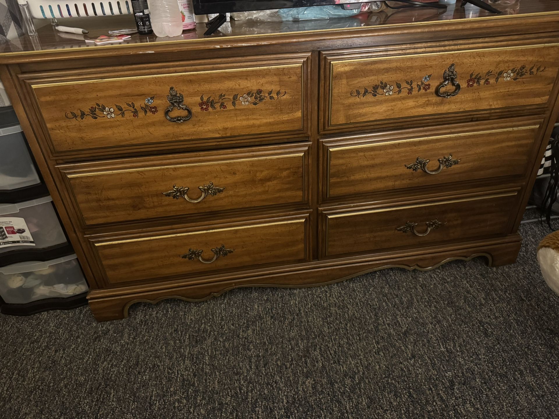 Dresser