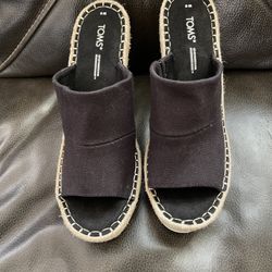 Toms Wedges Shoes New