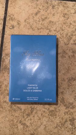 Sky blue men perfume